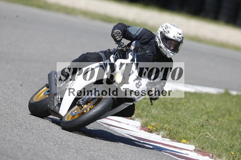 Archiv-2025/48 25.08.2025 Cornu Master School ADR/rot-rouge/118